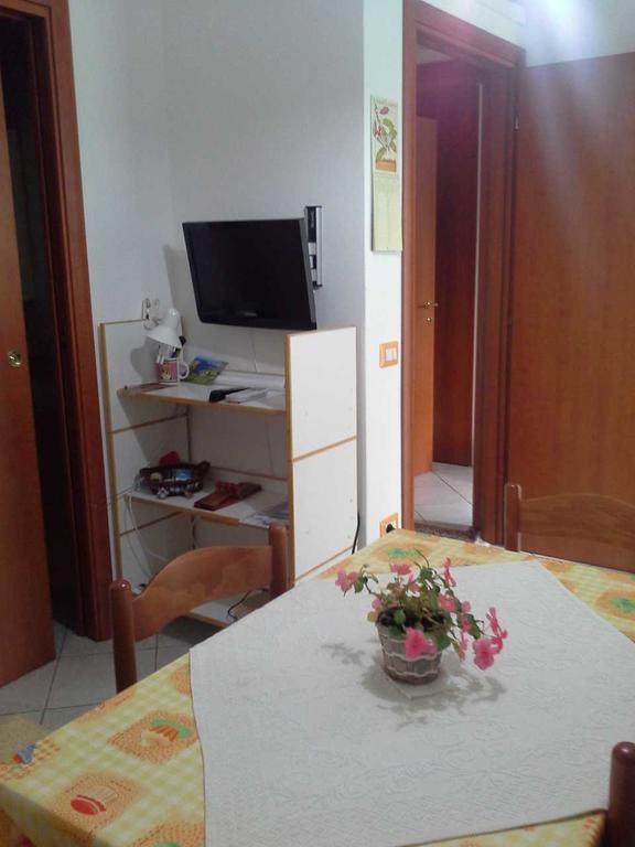 Lovely House Apartment Nebida Luaran gambar