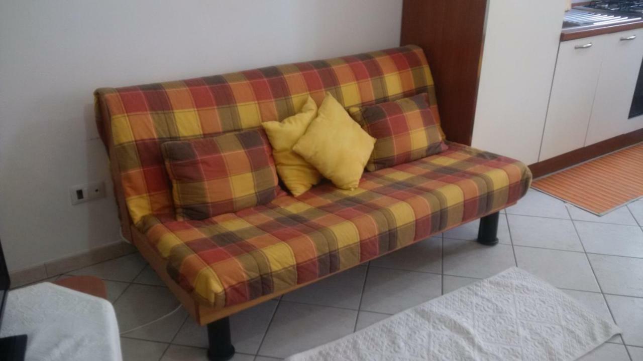 Lovely House Apartment Nebida Luaran gambar