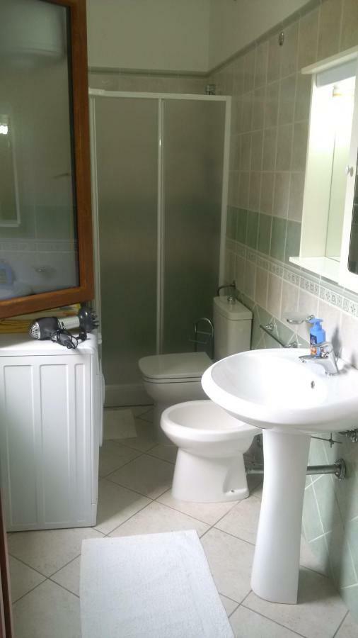 Lovely House Apartment Nebida Luaran gambar