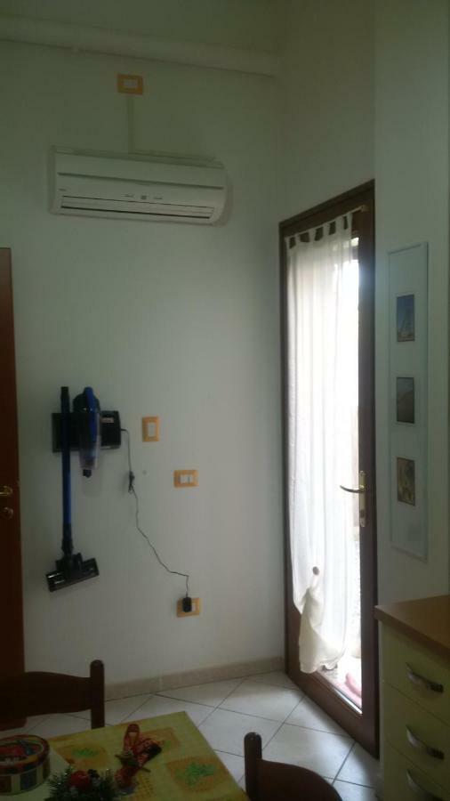 Lovely House Apartment Nebida Luaran gambar